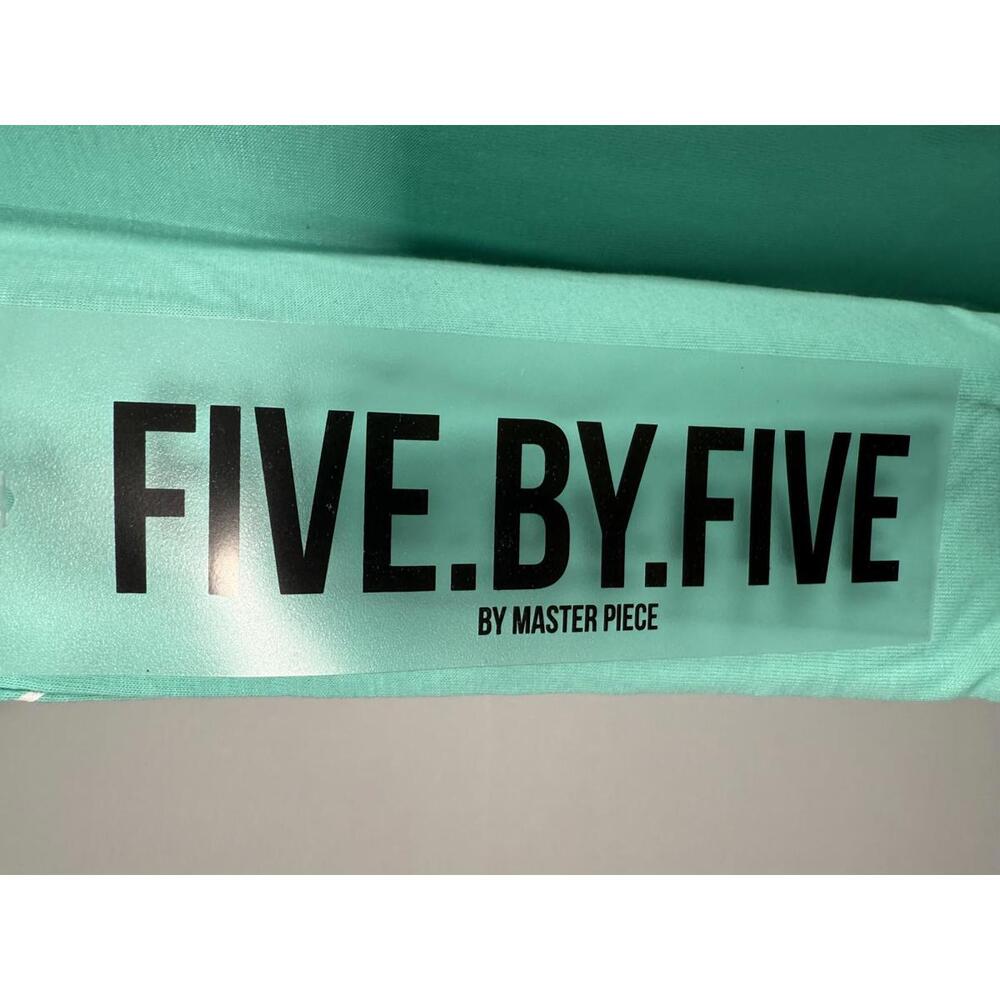 Five.By.Five Savage Print Crew Neck T-Shirt Size XL NWT - Picture 4 of 4